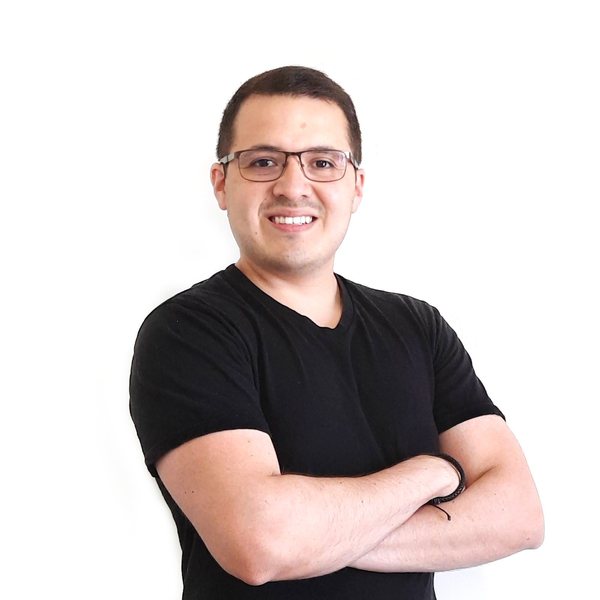 Javier, del equipo de datdata